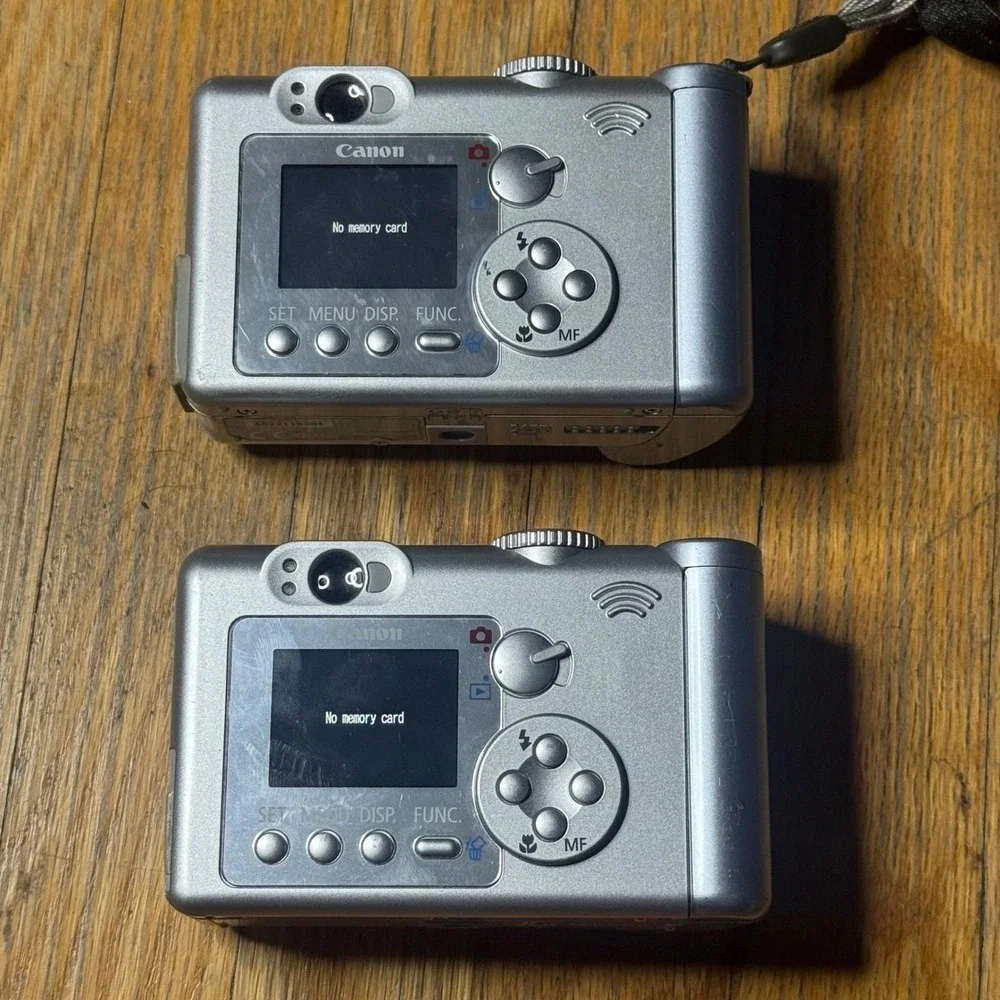 Lot of 2 Canon PowerShot A60 2.0MP Digital Cameras Silver -READ - Picture 9 of 11